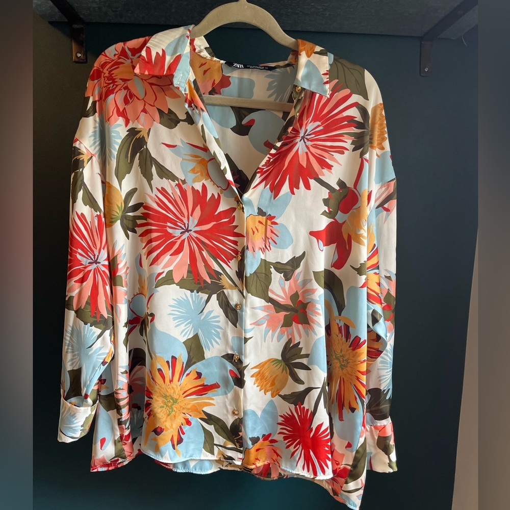 Zara Floral Satin Effect Blouse- Size Medium